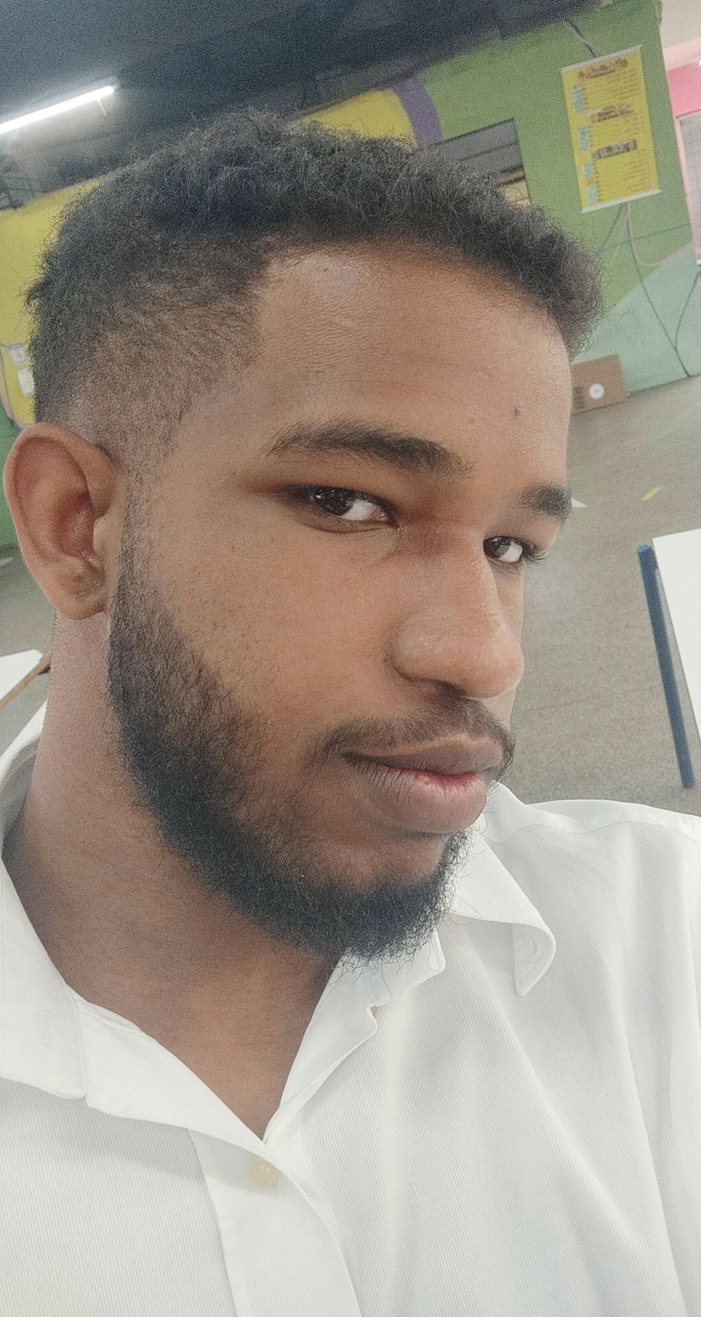 Lucas Paixão, autor de Por Trás da Tela